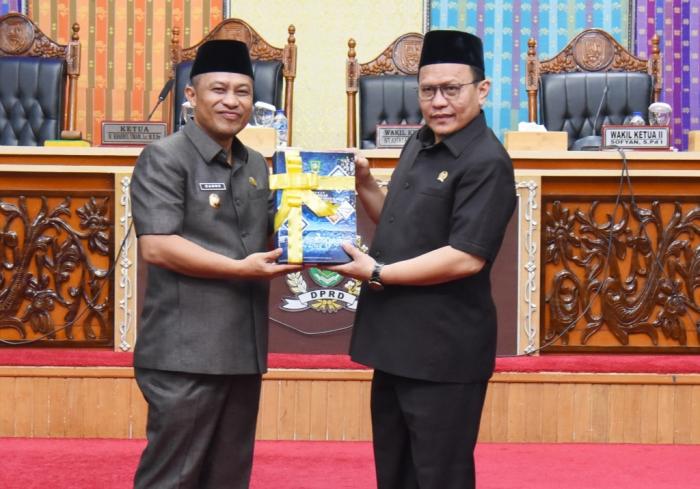 Ketua Khairul Umam Pimpin Rapat Paripurna Penyampaian LKPJ Bupati Bengkalis TA 2022